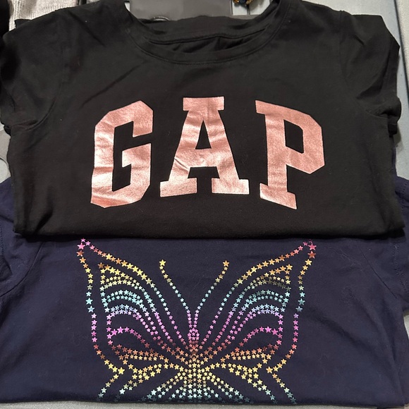 GAP Other - GAP shirts